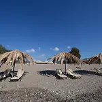 阿克泰昂度假酒店 酒店 3*