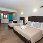 Aktaion Hotel