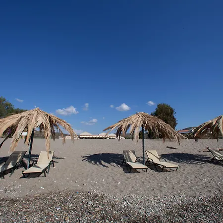 Aktaion Hotel 3*