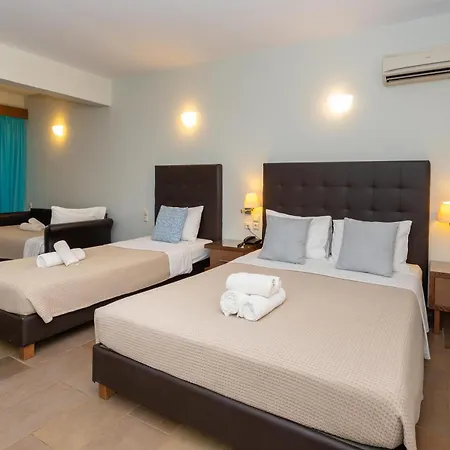 Aktaion Hotel 4*