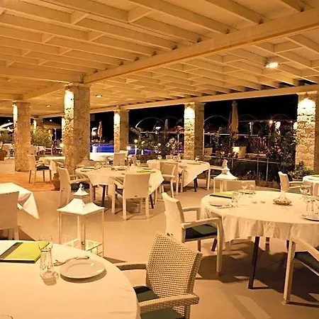Hotel Aktaion 3*